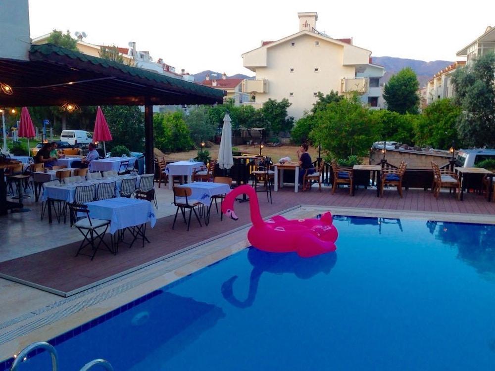 Hotel Hani Armutalan Esterno foto