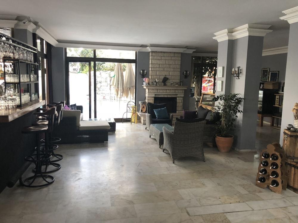 Hotel Hani Armutalan Esterno foto